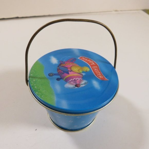 Chick in Airplane Metal Easter Tin with Lid & Handle Small & Cute - Picture 2 of 8